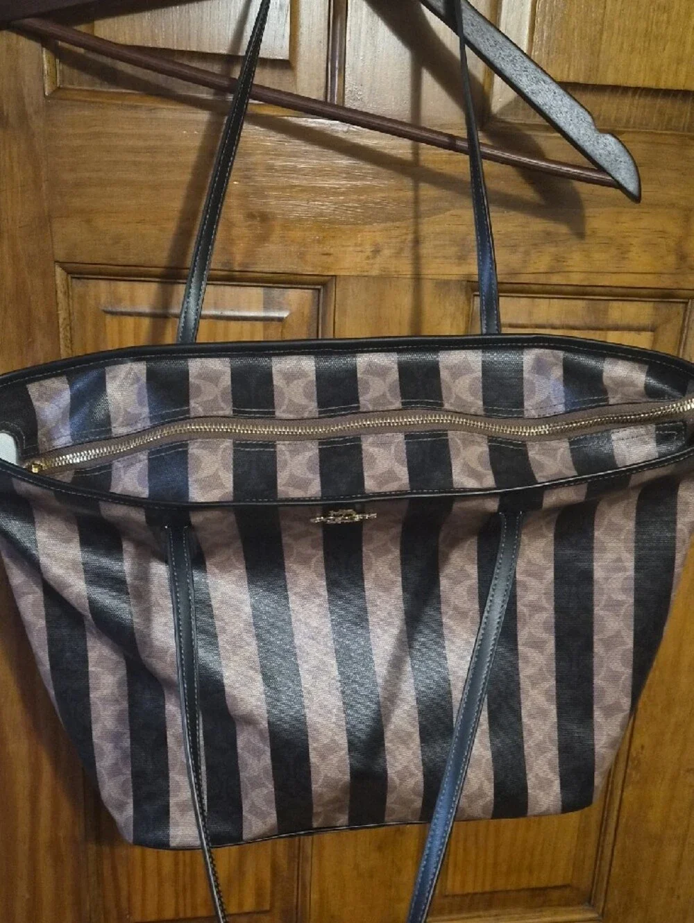 0Coach Brown Vertical Stripe Tote With Zipper